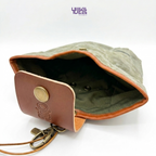 2Wheels Waxed Canvas Belt Bag – Timeless Craftsmanship for Riders & Explorers